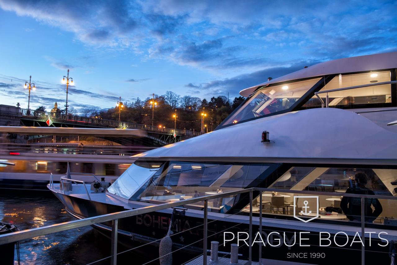 Boats 4 U Prague loď bohemia rhapsody prague boats cz Boats 4 U Prague loď bohemia rhapsody prague boats cz