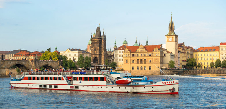 Prague river cruises & tourist season 2013