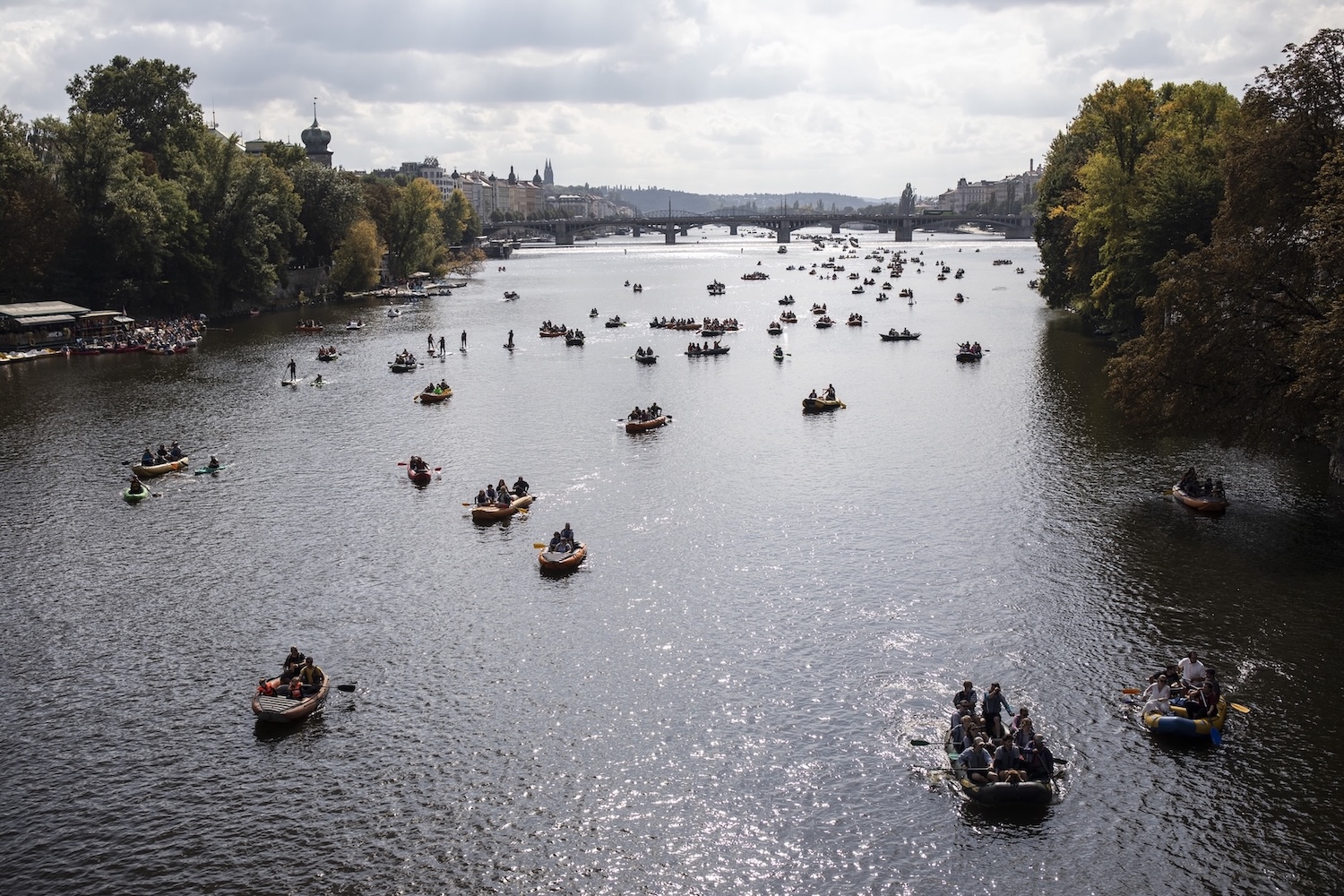 Poznej Vltavu podruhé: vyplujte s Prague Boats