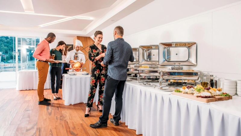 Abendessen auf dem Schiff