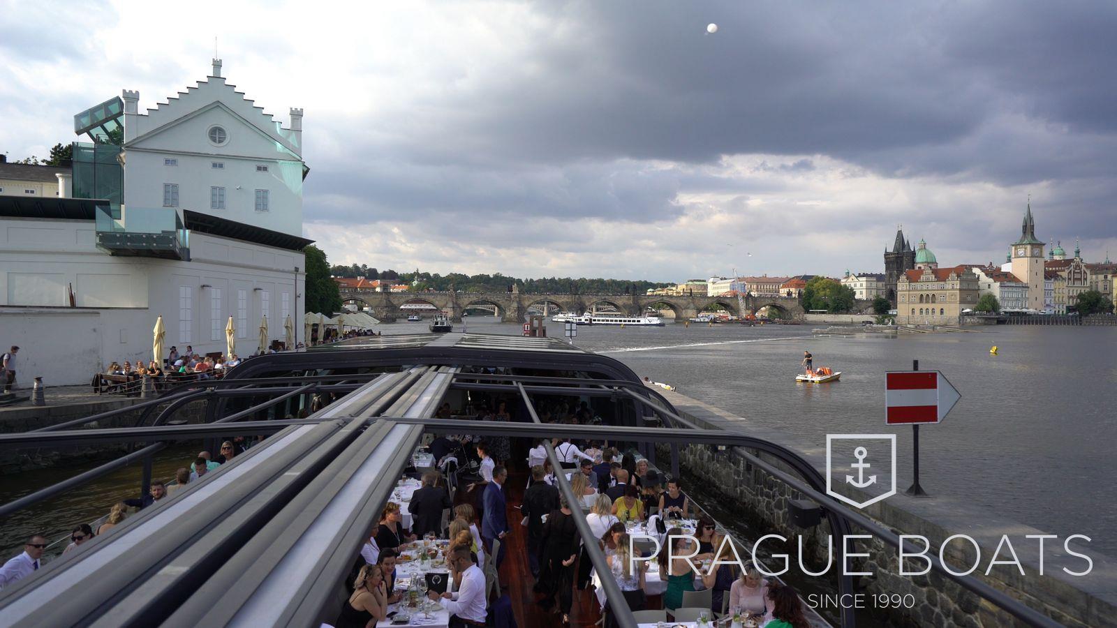 Photo : Perfektní svatební den na bateau Grand Bohemia – 65