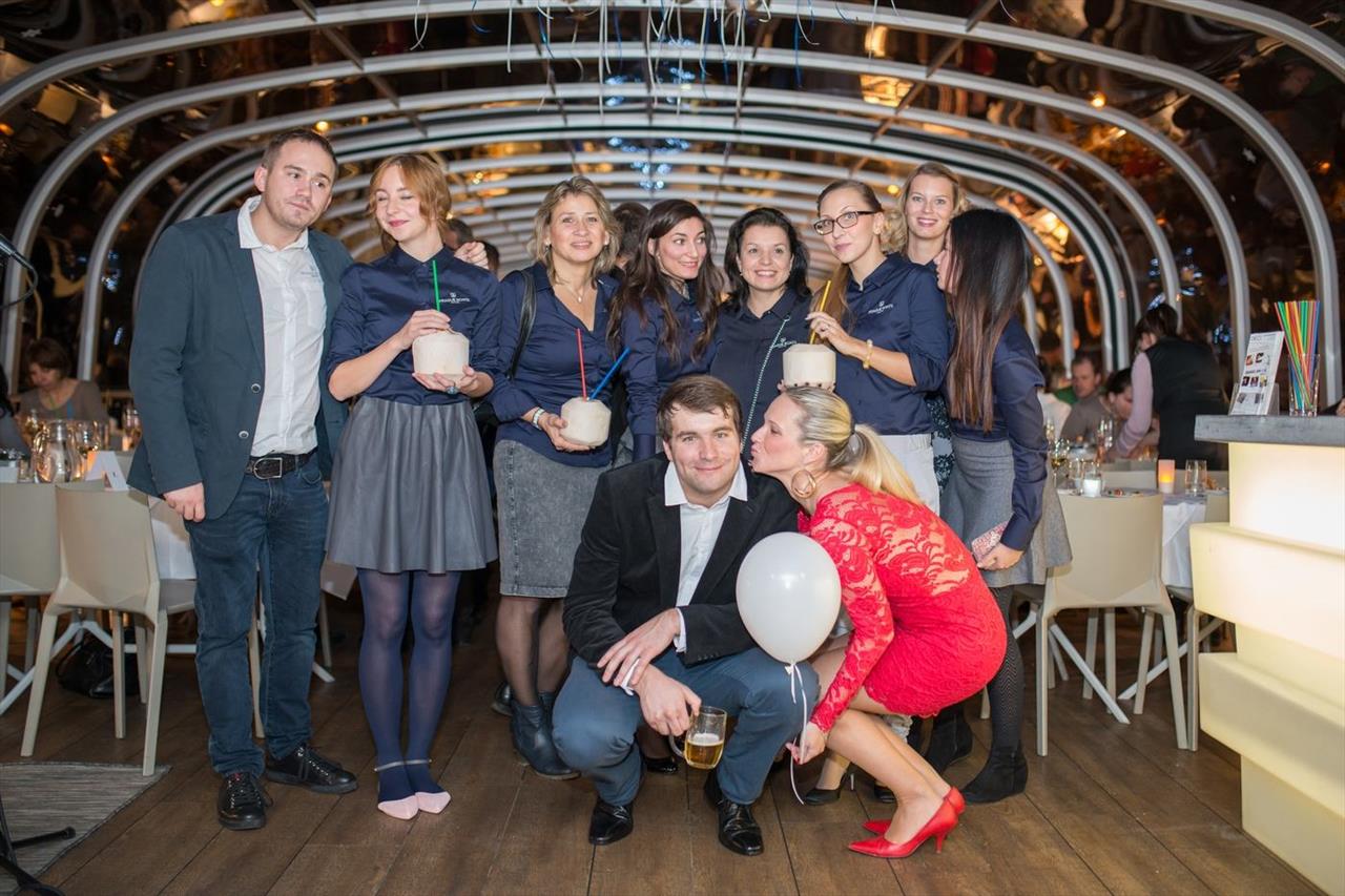 Foto: Christmas evento for business partners on… – 37