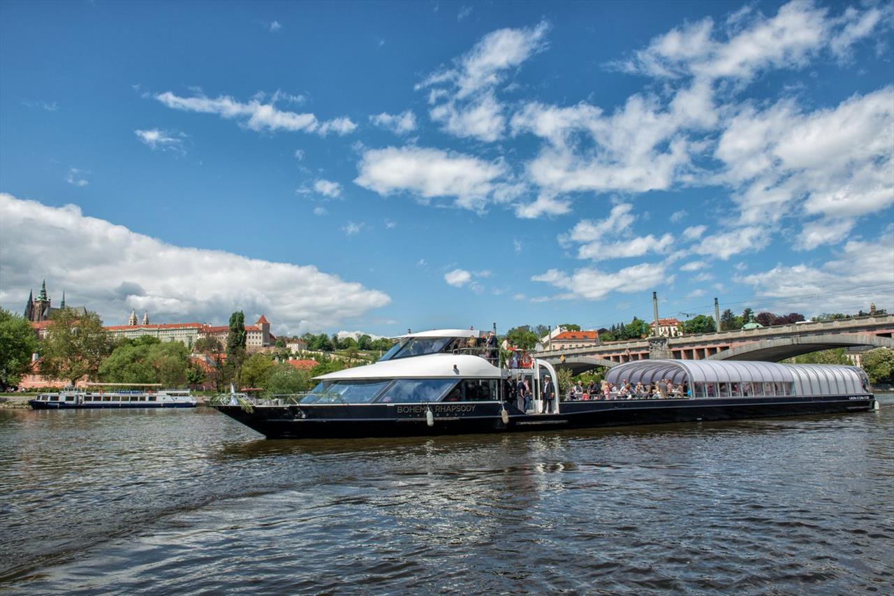 Photo: Prague welcomed a new beauty - the Bohemia… – 48
