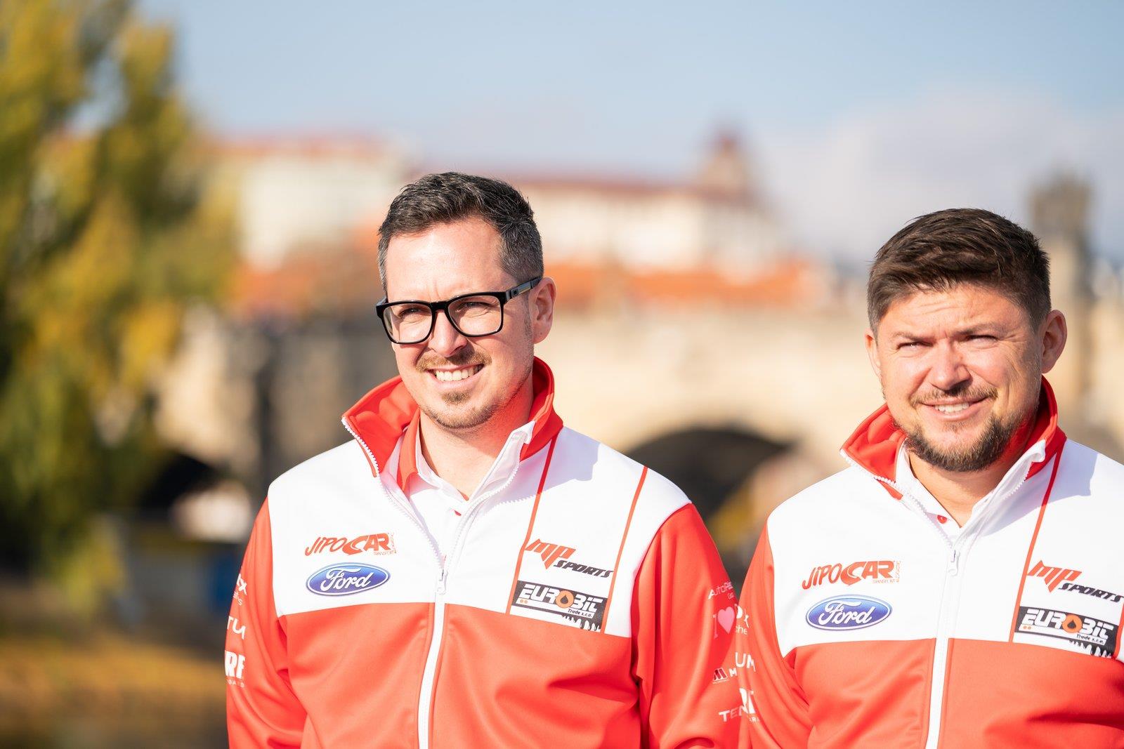 Photo : Posádky Rallye Dakar 2020 se představily na… – 8