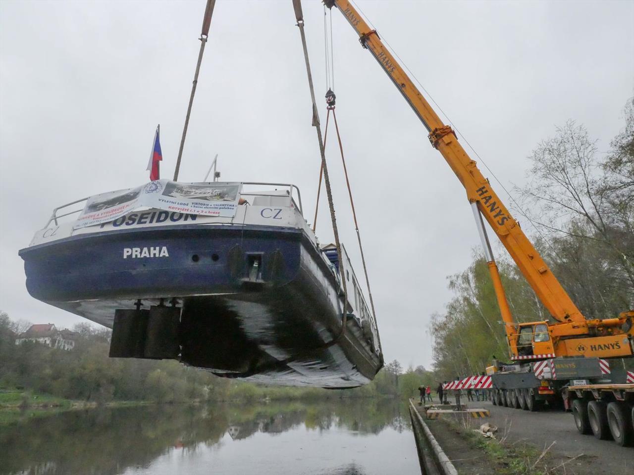 Photo: Poseidon from Prague to the Vranov Dam – 14