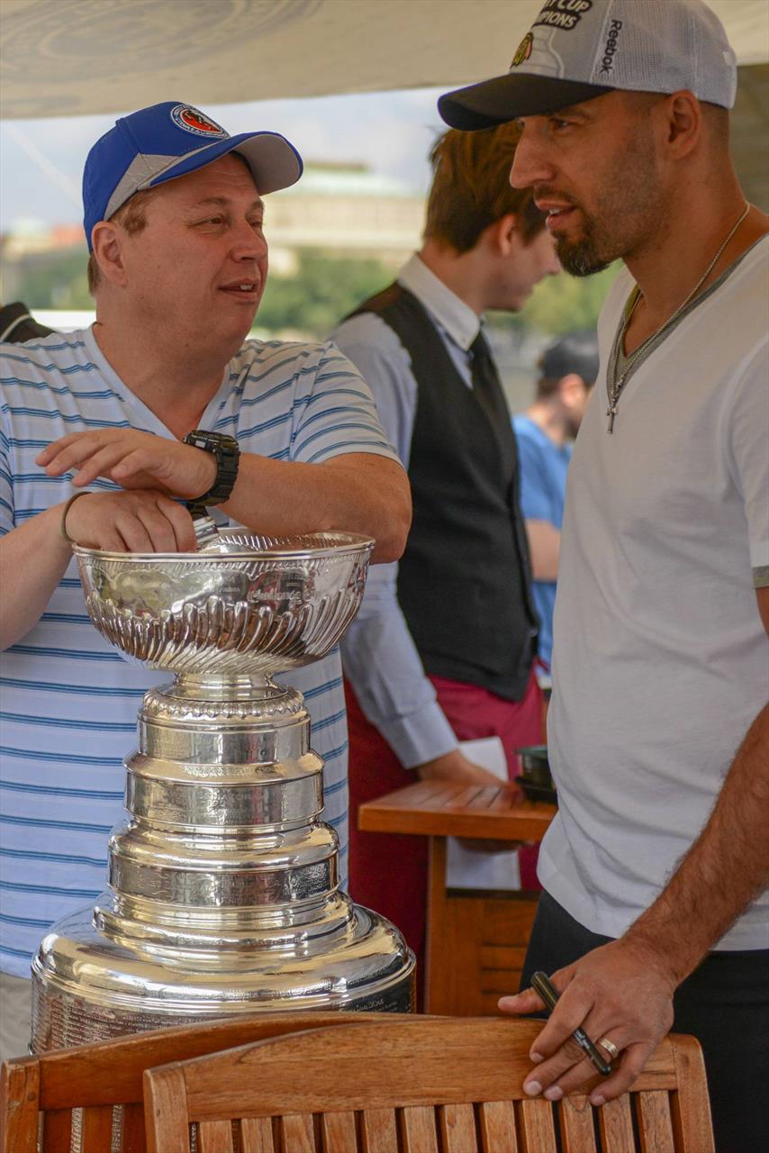 Foto: Michal Rozsíval & Stanley Cup auf dem Schiff… – 18