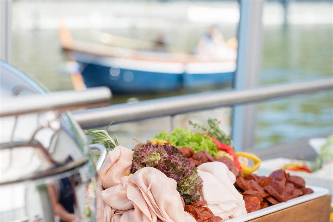 Photo: This is what brunch on Bohemia Rhapsody looked… – 16