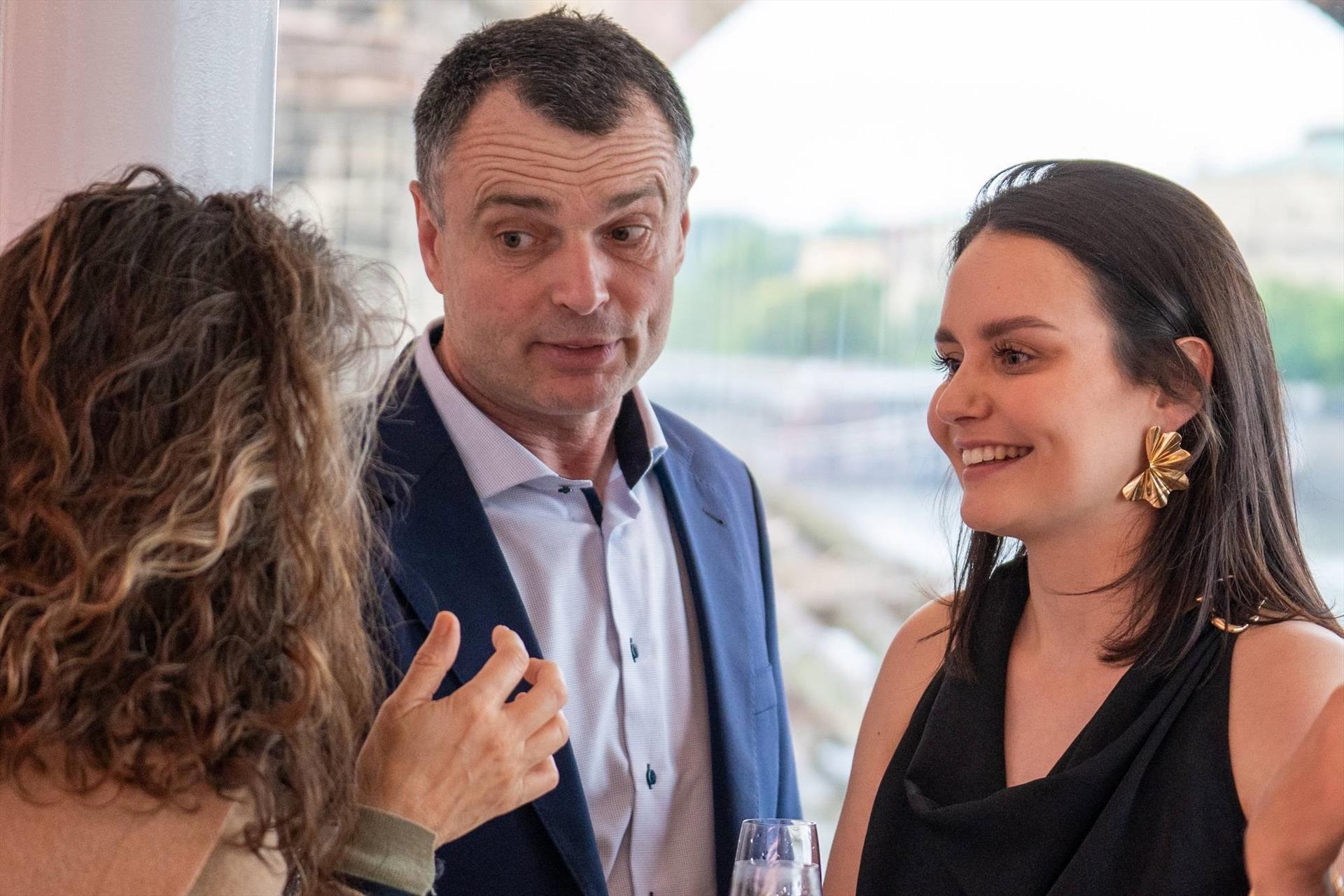 Photo : Rencontre à bord: diplomatie, affaires et… – 22
