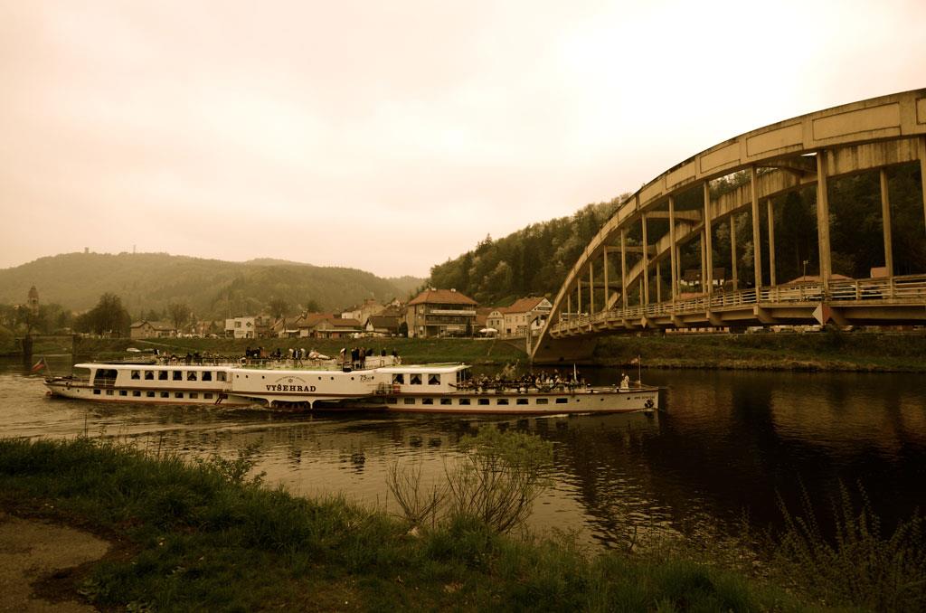 Foto: Dampfschiff VyšeBurg-75. narozeniny – 26