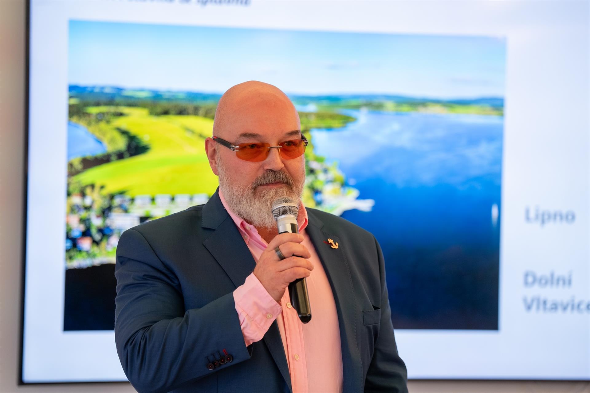 Photo: Press conference for the VLTAVA Famous &… – 118