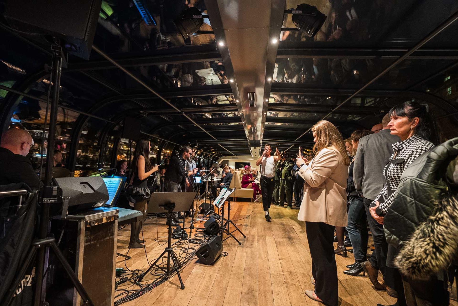 Foto: Una serata sulle onde: musica, luci e… – 19