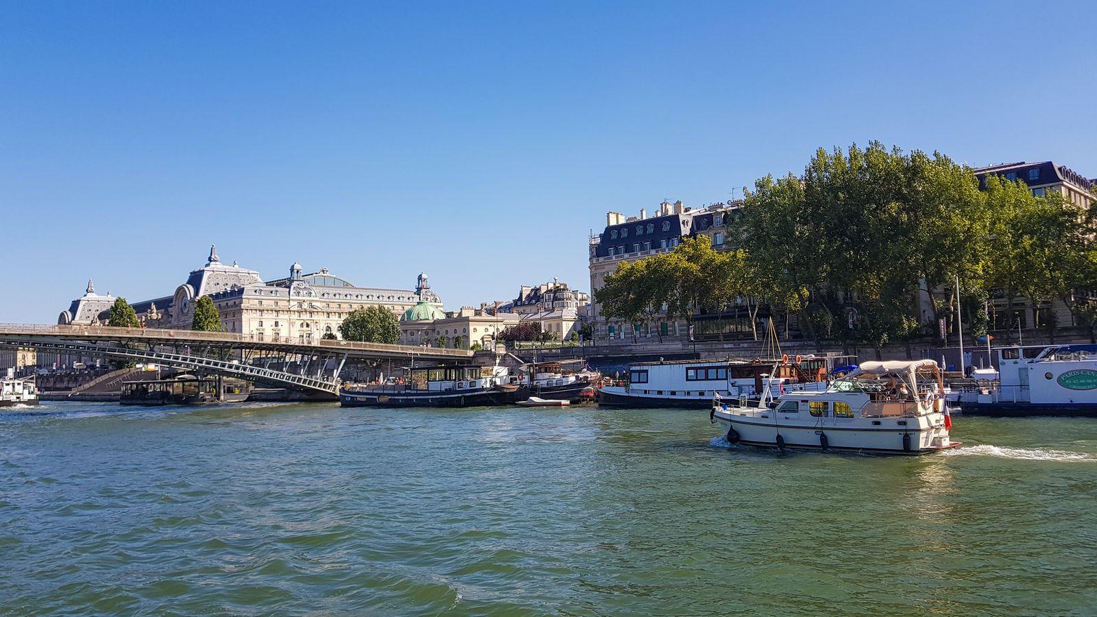 Photo: Boat cruises in Paris – 16