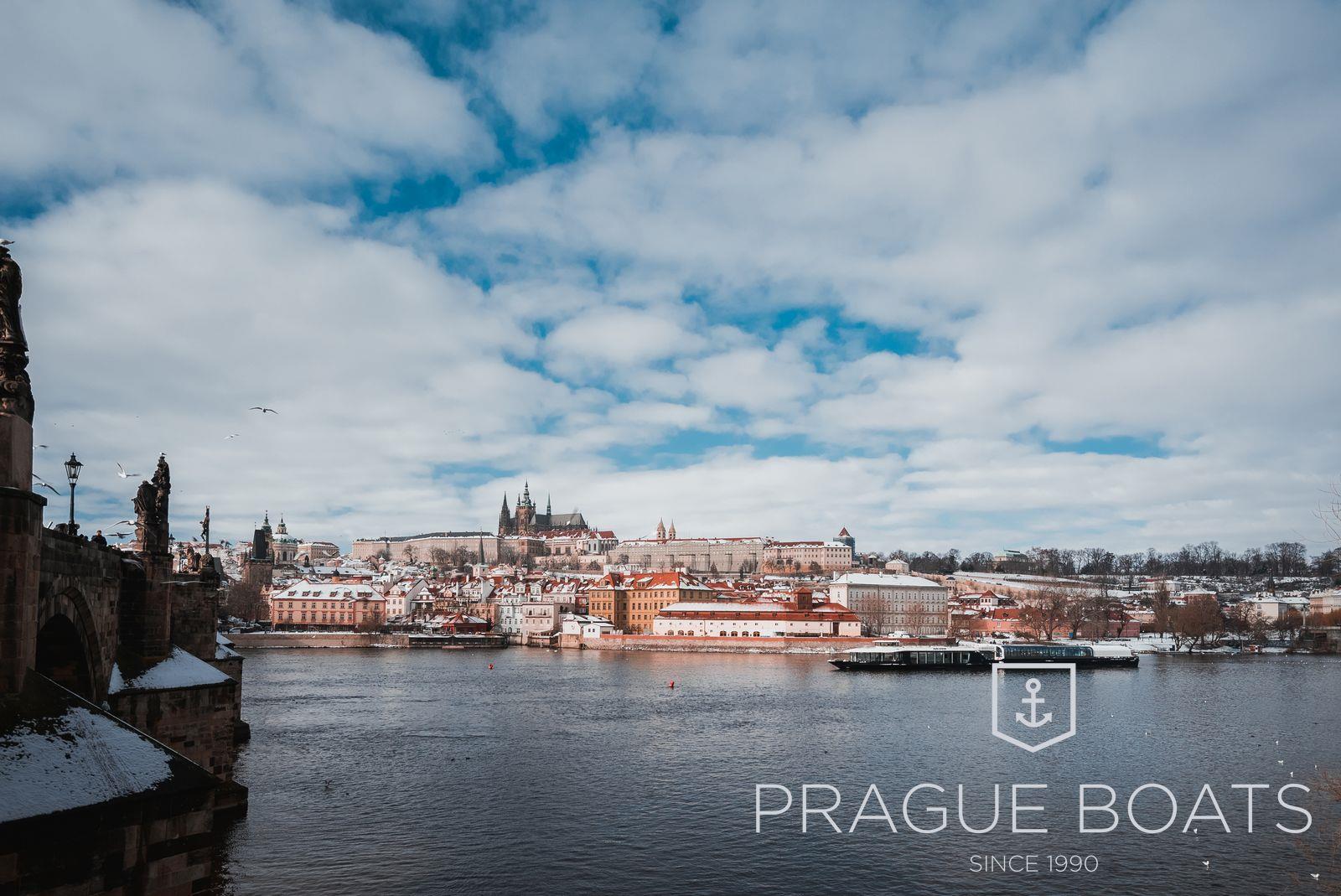 Photo: Winter cruises through snowy Prague – 5