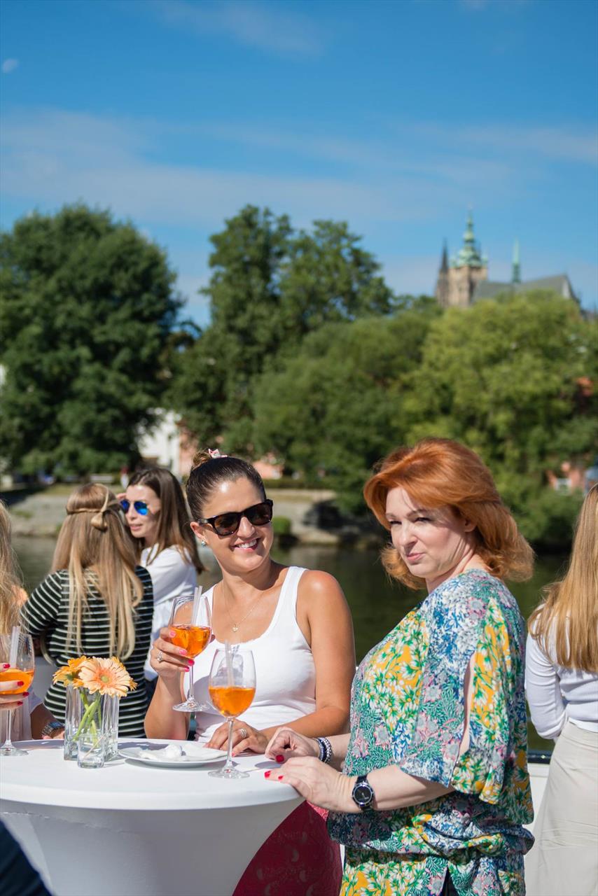 Foto: Představení neueho parfému Wonderlust – 9