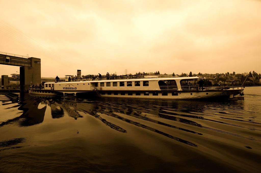Foto: Dampfschiff VyšeBurg-75. narozeniny – 31