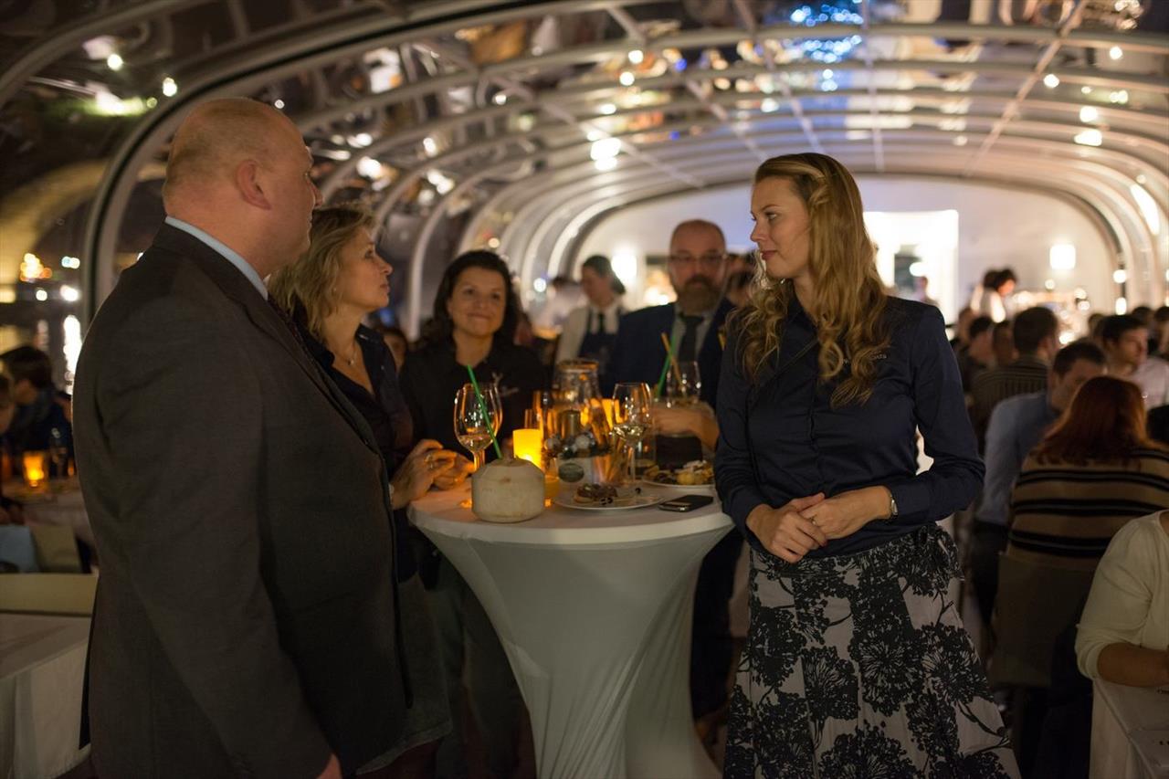 Foto: Christmas evento for business partners on… – 39