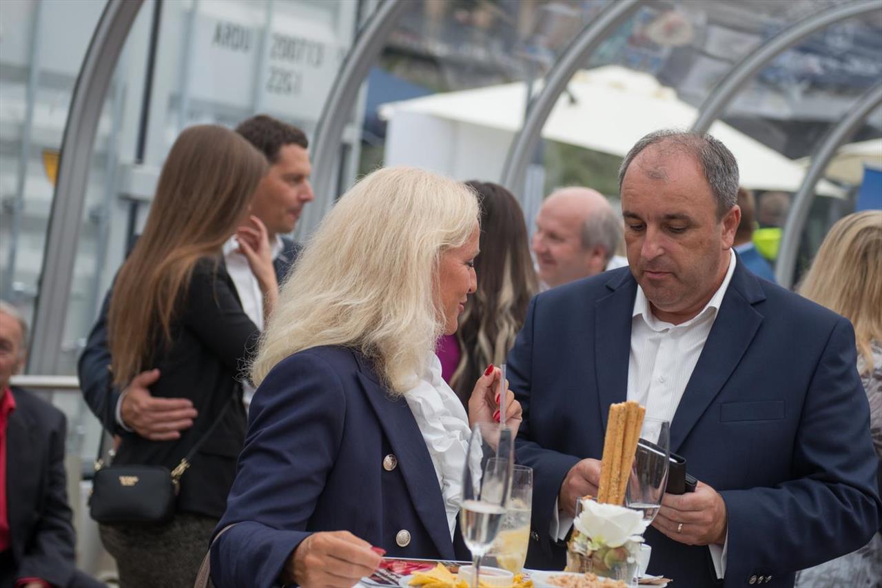 Foto: Launch of BE THE BEST e KOMORA magazines – 19