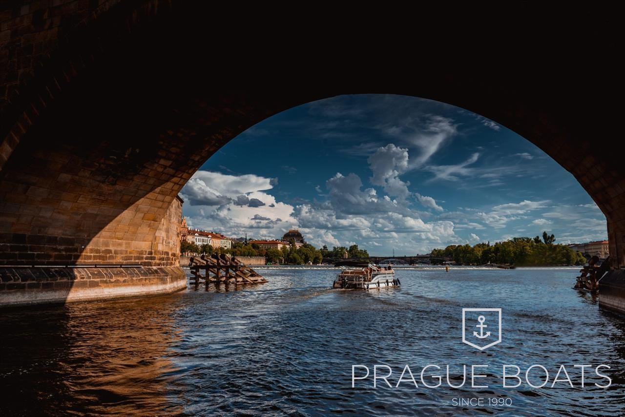 Foto: Privátní Fahrten na malých Schiffech jsou IN – 7