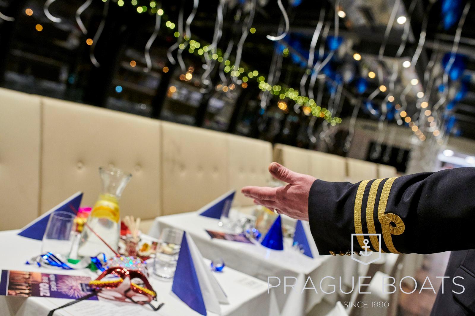 Photo : Originální vánoční večírek na bateau – 24