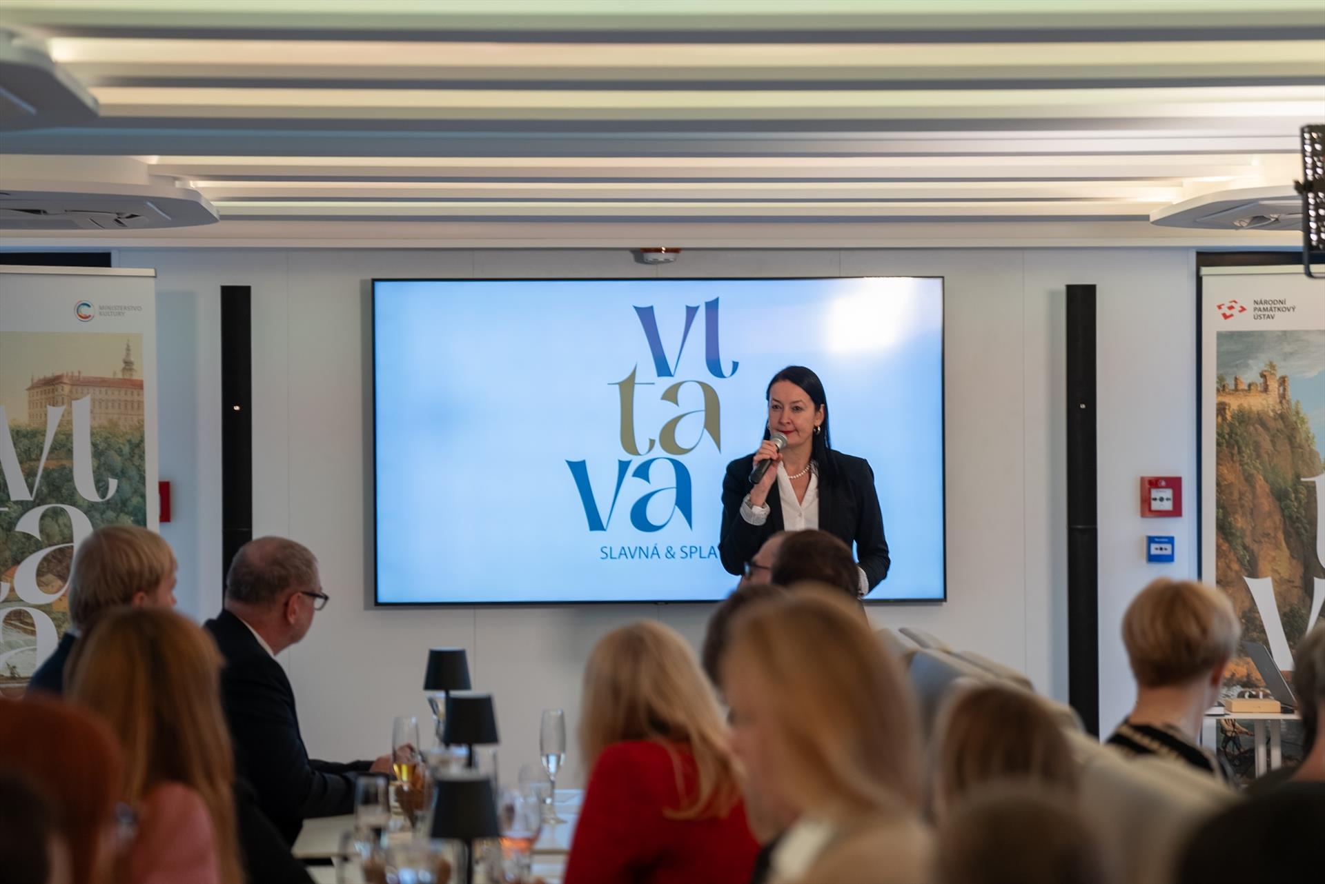 Photo: Press conference for the VLTAVA Famous &… – 36