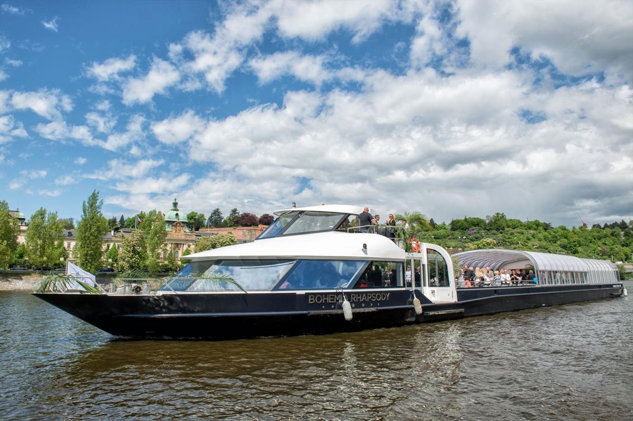Photo: Prague welcomed a new beauty - the Bohemia… – 9