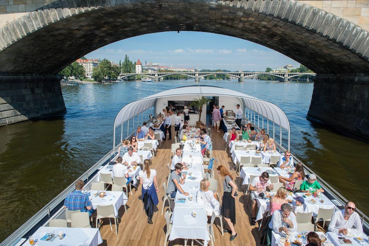 Photo: This is what brunch on Bohemia Rhapsody looked… – 36