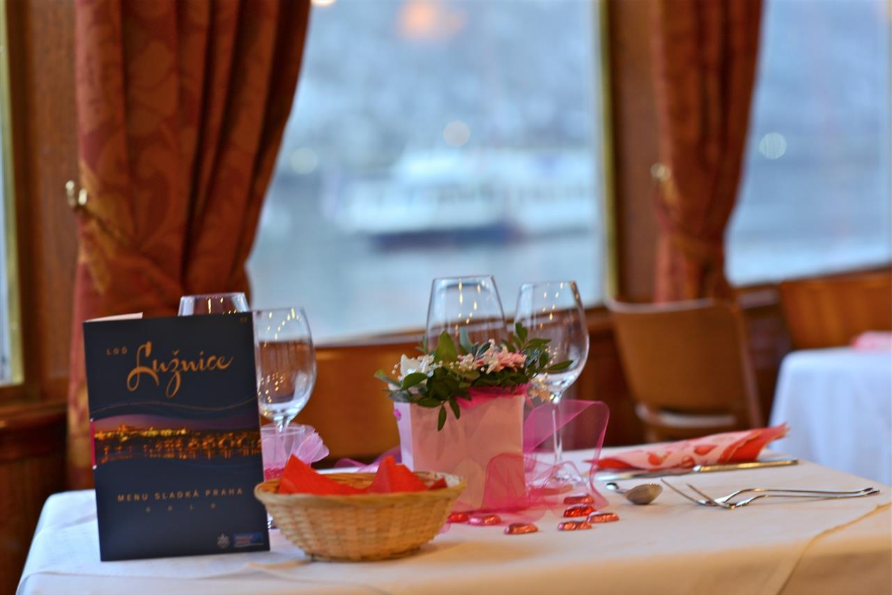 Foto: Valentine's Day crociere 2016 Are Here – 2