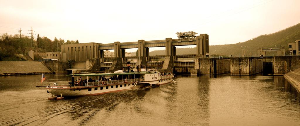 Foto: Dampfschiff VyšeBurg-75. narozeniny – 15
