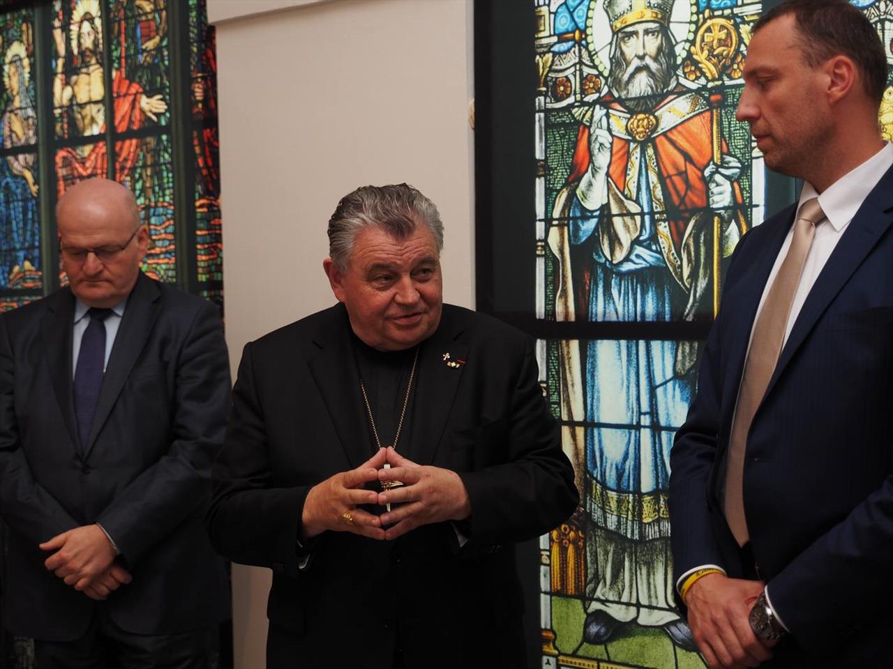 Foto: Sacral Praga - Minister Herman opened a new… – 15