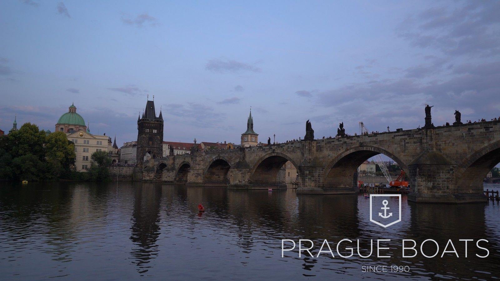 Photo : Svatební afterparty na bateau Agnes de Bohemia – 71