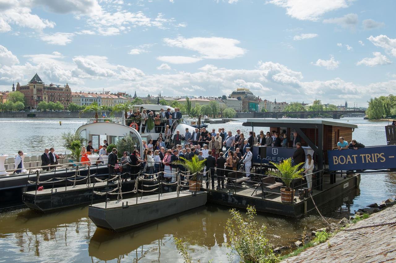 Photo: Prague welcomed a new beauty - the Bohemia… – 24