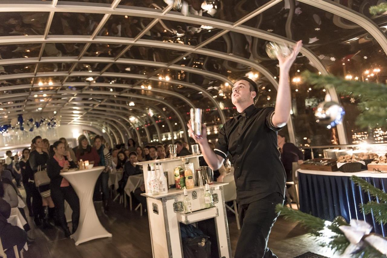 Foto: Christmas evento for business partners on… – 62
