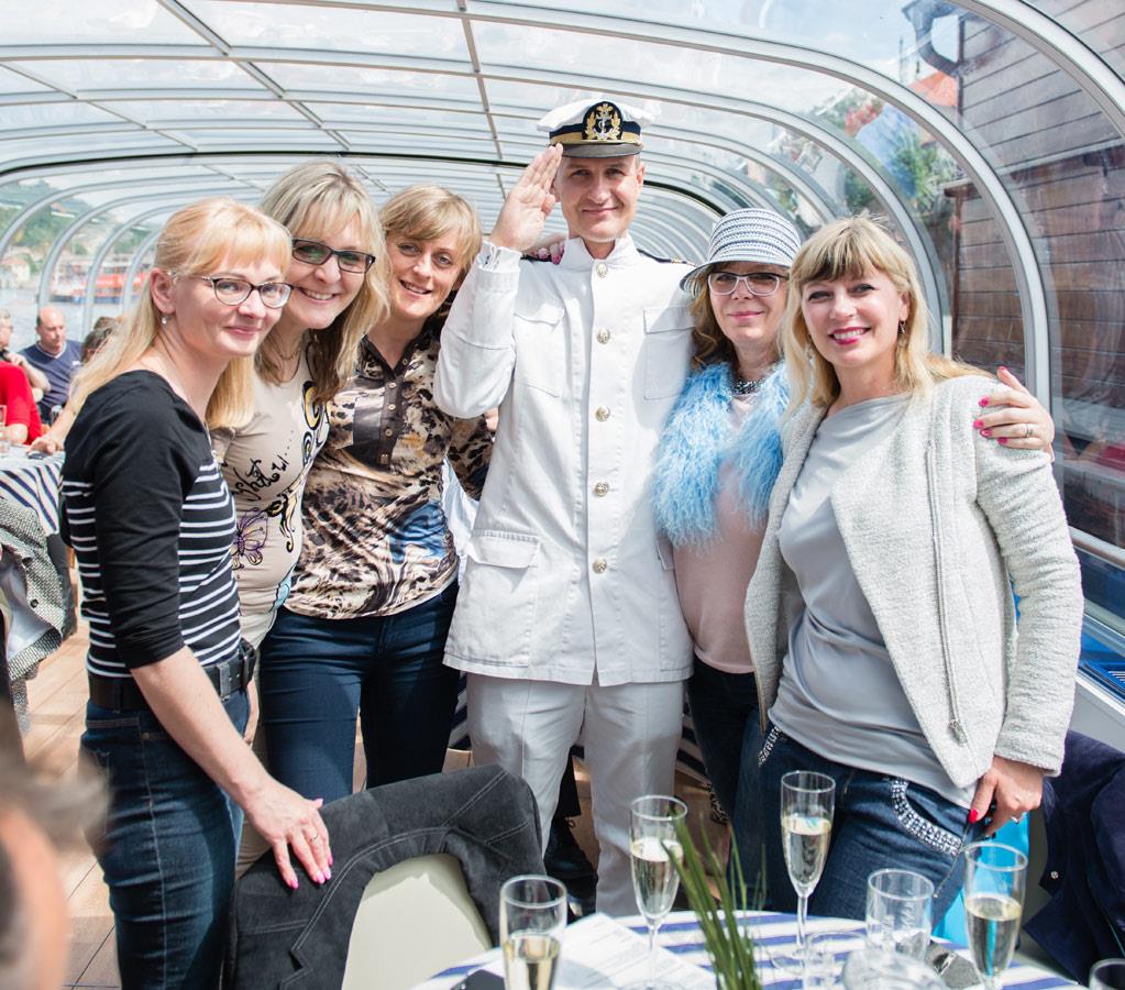 Photo: Cruise of the Association of Municipal Office… – 8