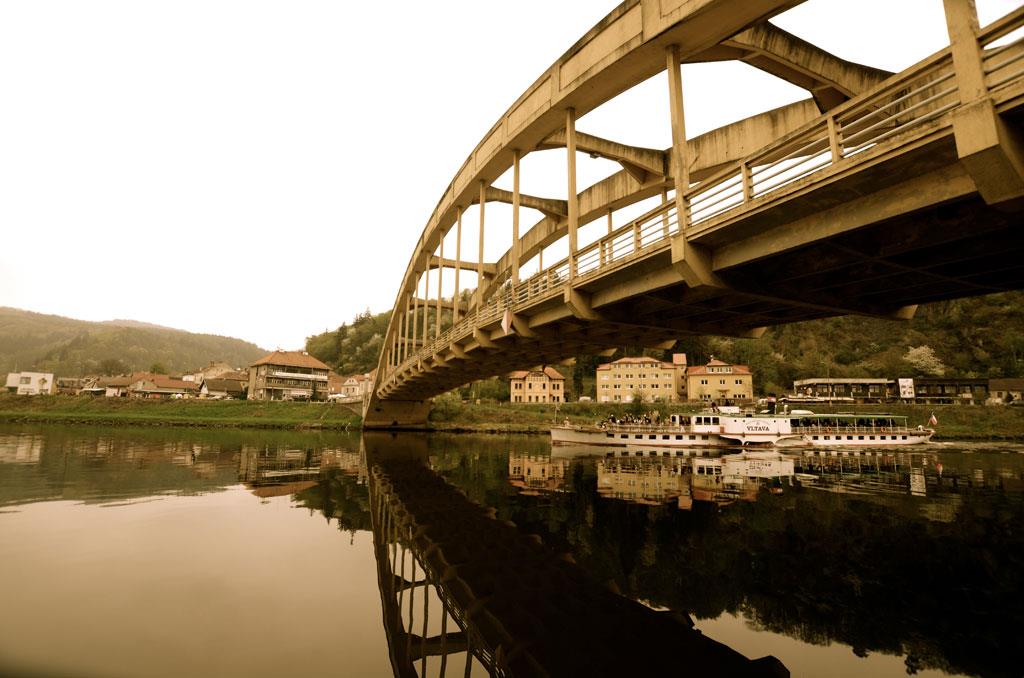 Foto: Dampfschiff VyšeBurg-75. narozeniny – 21