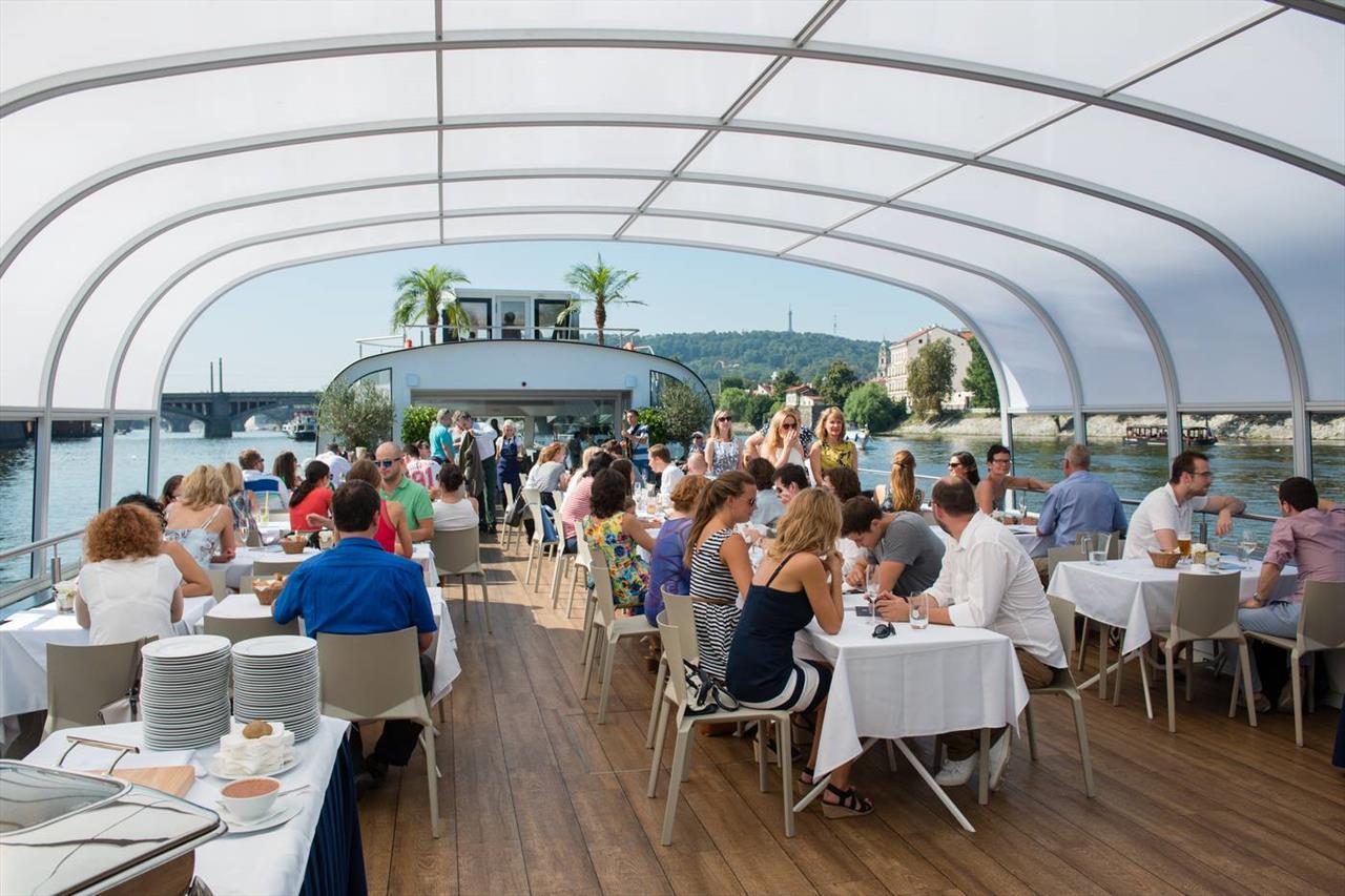 Photo: This is what brunch on Bohemia Rhapsody looked… – 29