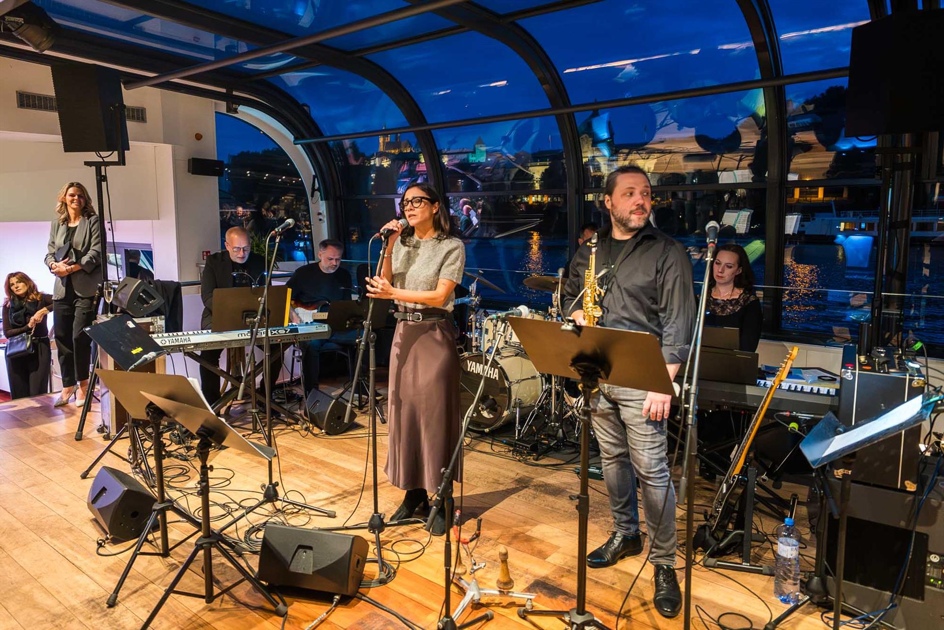 Foto: Una serata sulle onde: musica, luci e… – 14