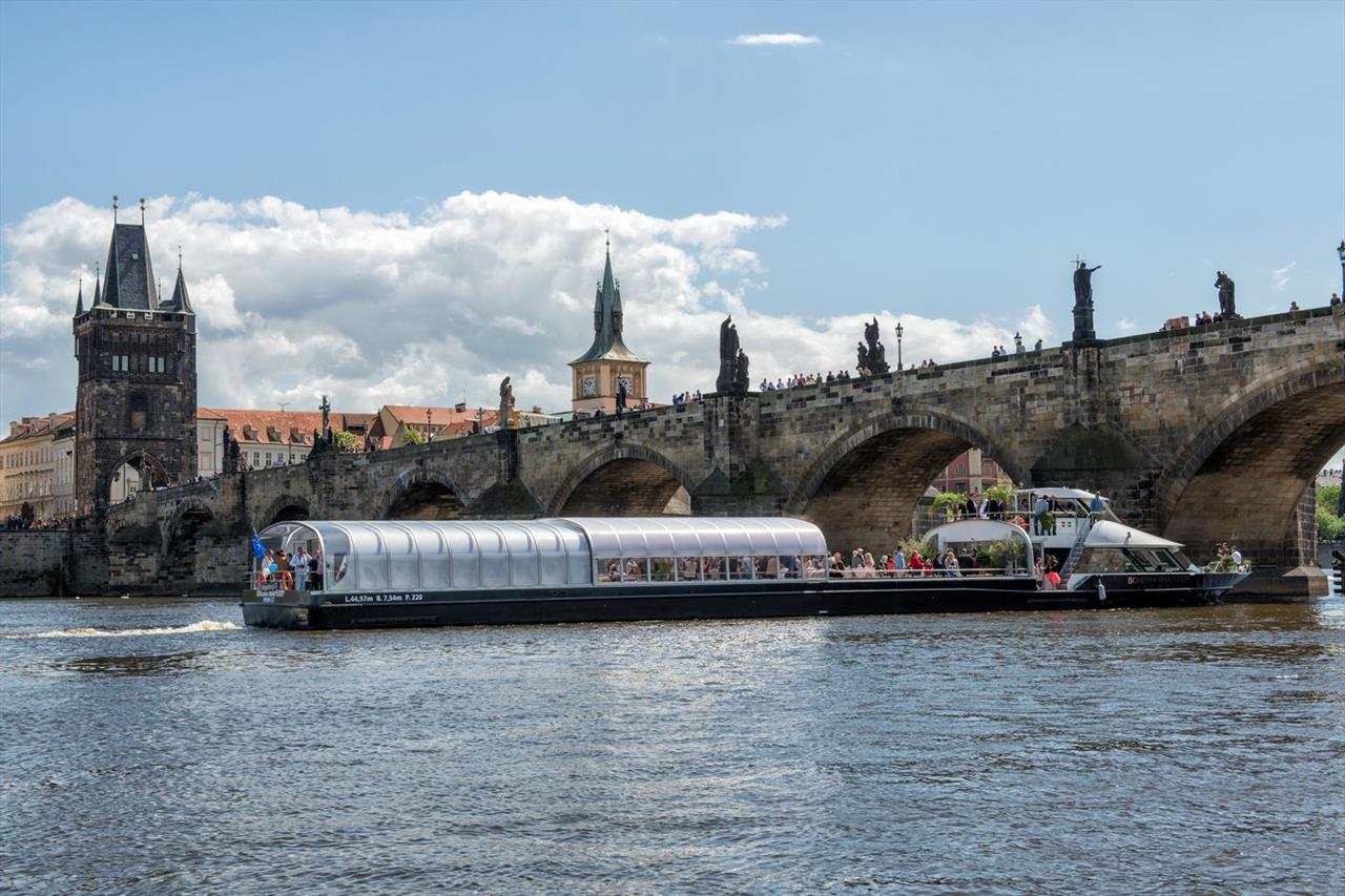 Photo: Prague welcomed a new beauty - the Bohemia… – 49