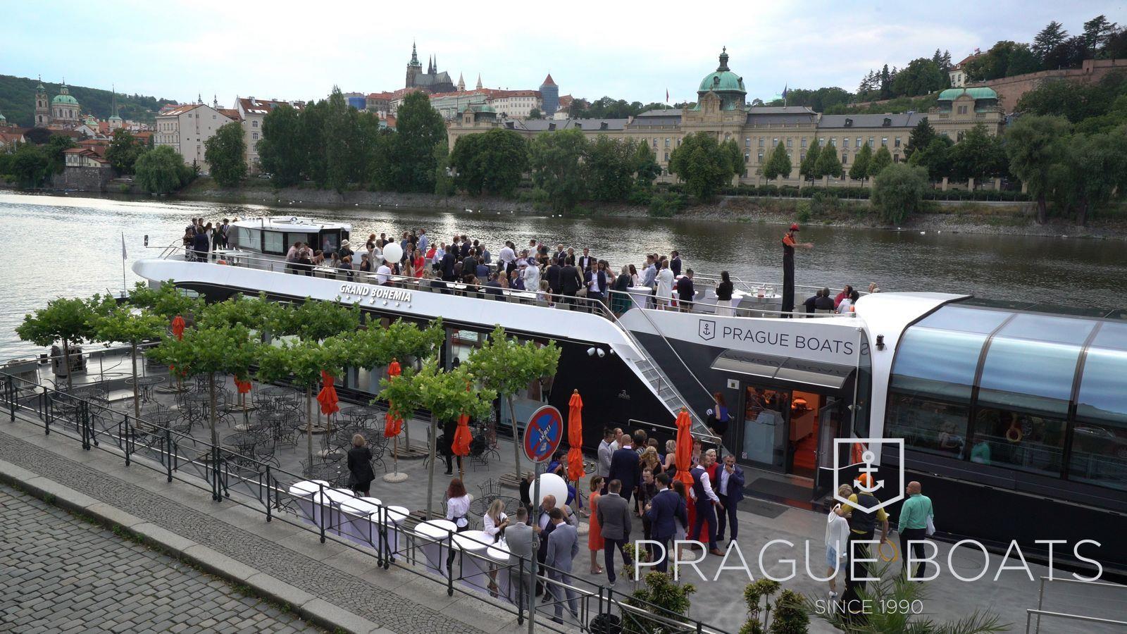Photo : Perfektní svatební den na bateau Grand Bohemia – 3