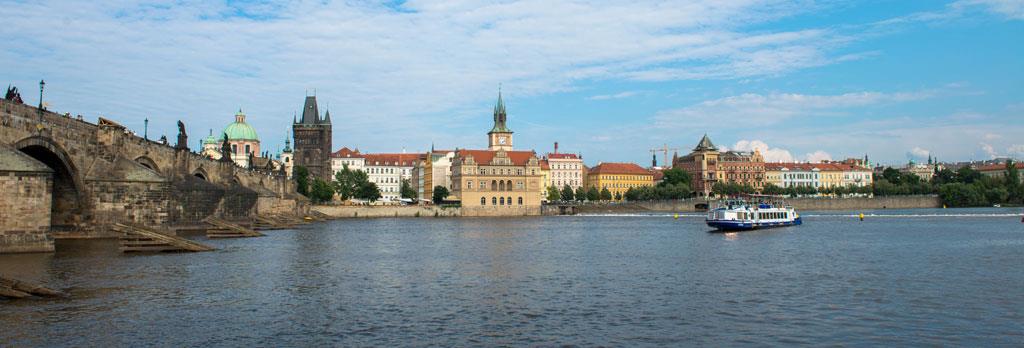 Photo : V Prague přibývá turistů – 2