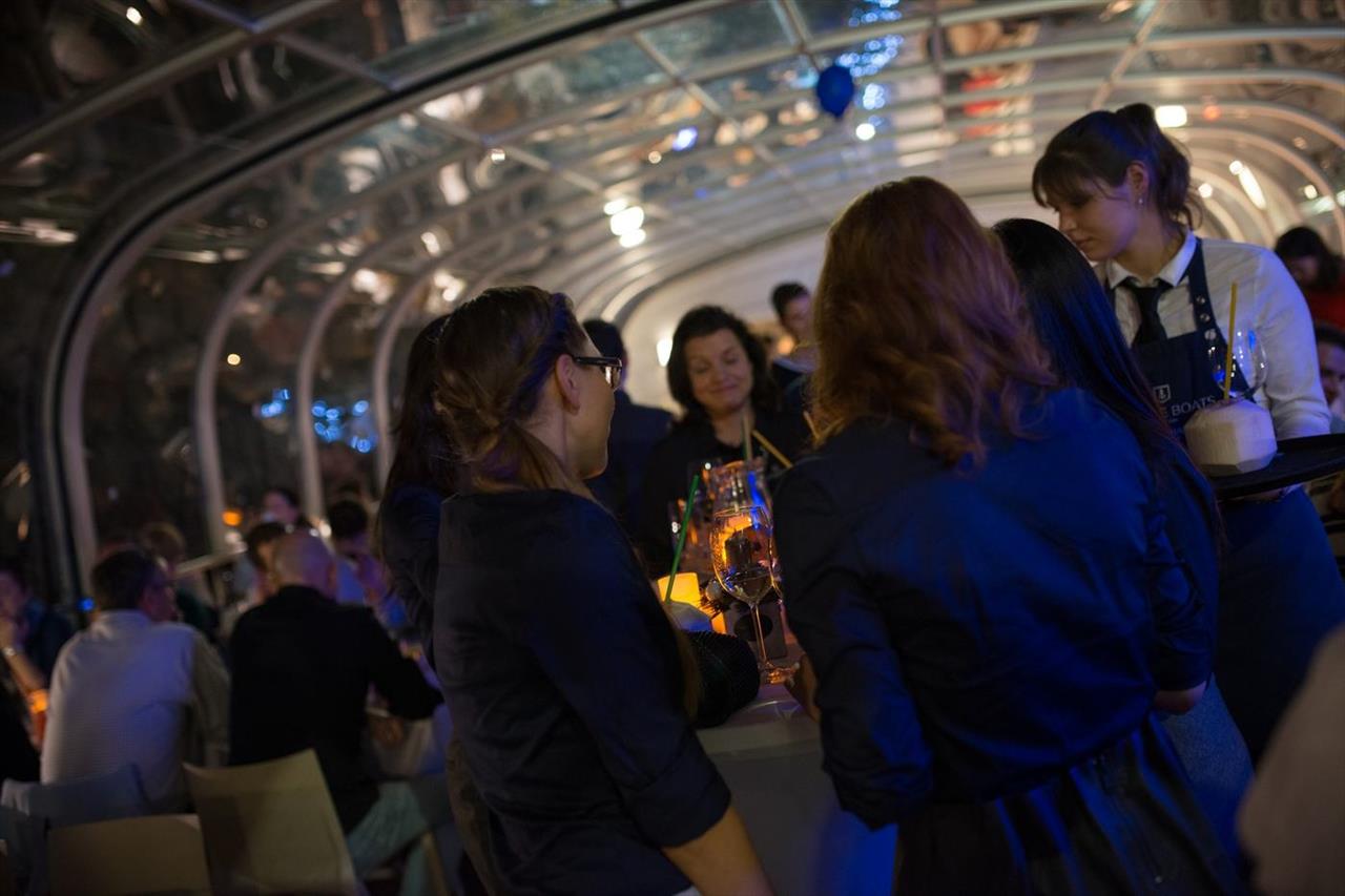 Foto: Christmas evento for business partners on… – 48