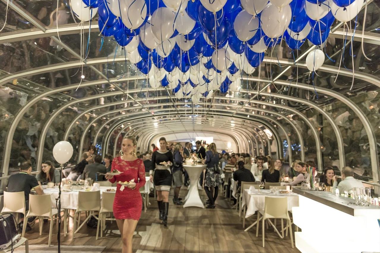 Foto: Christmas evento for business partners on… – 74
