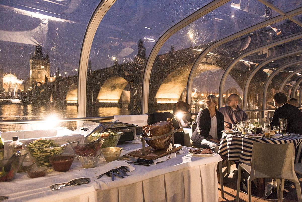 Foto: Last available seats on New Year's Eve cruceros – 2
