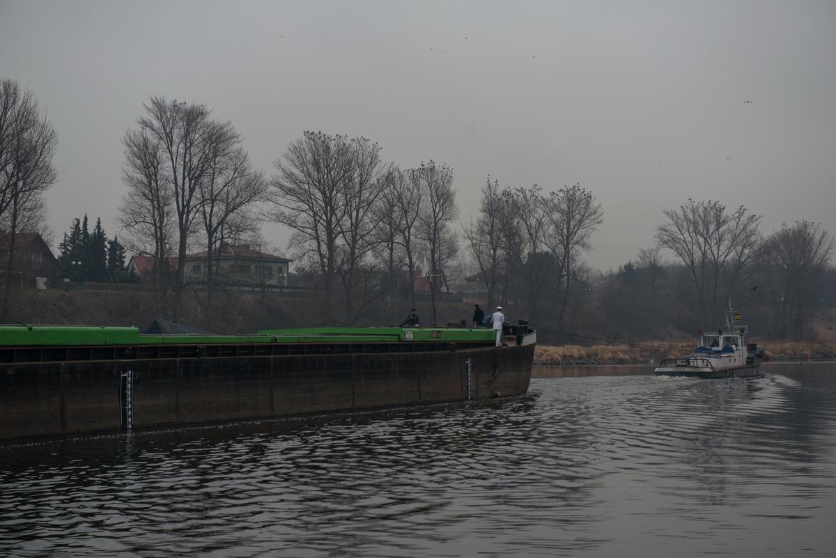 Foto: The towed barca has returned to Praga – 16