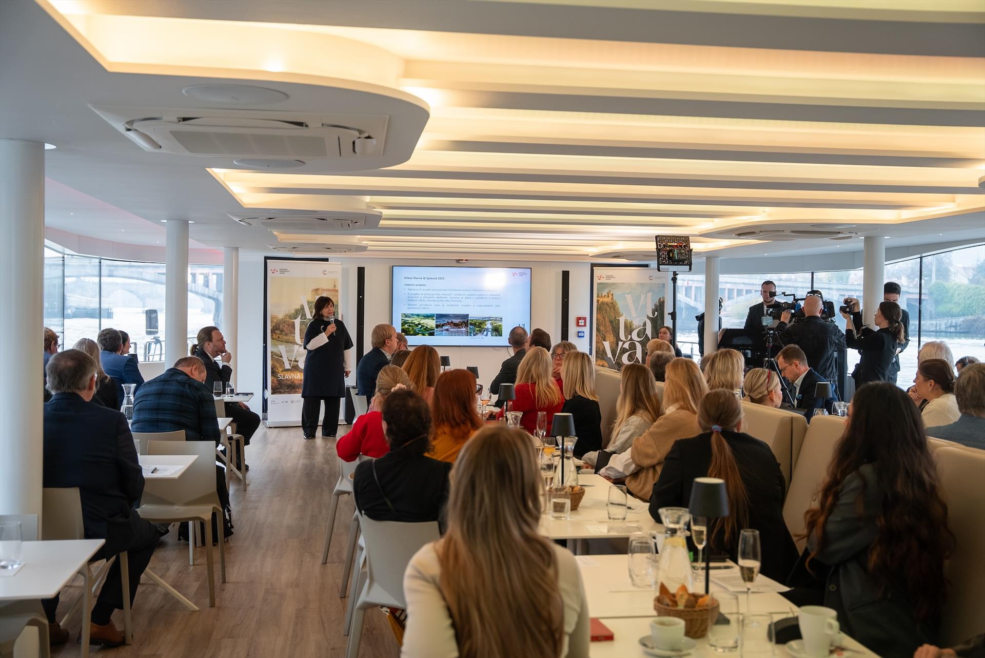 Photo: Press conference for the VLTAVA Famous &… – 53