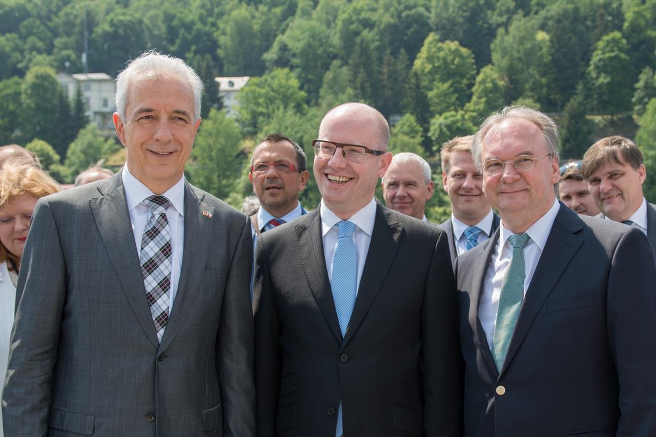 Jednání premiérů Česka, Saska a Saska-Anhaltska na Dampfschiffs Moldau