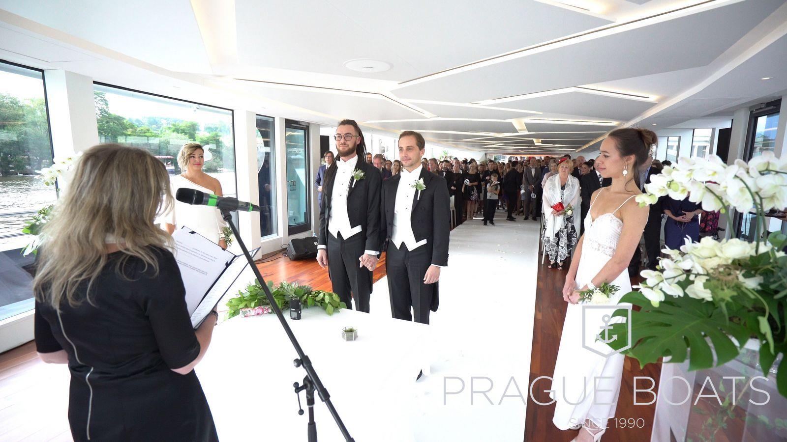 Photo : Perfektní svatební den na bateau Grand Bohemia – 29