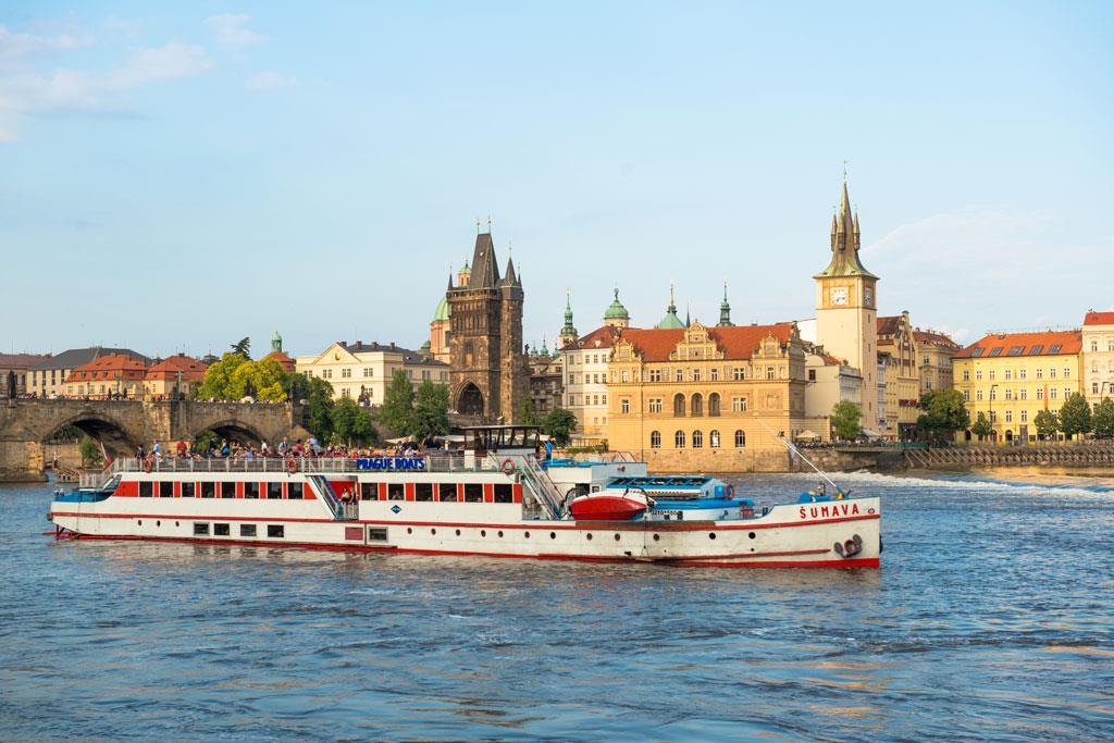 Photo : V Prague přibývá turistů – 14