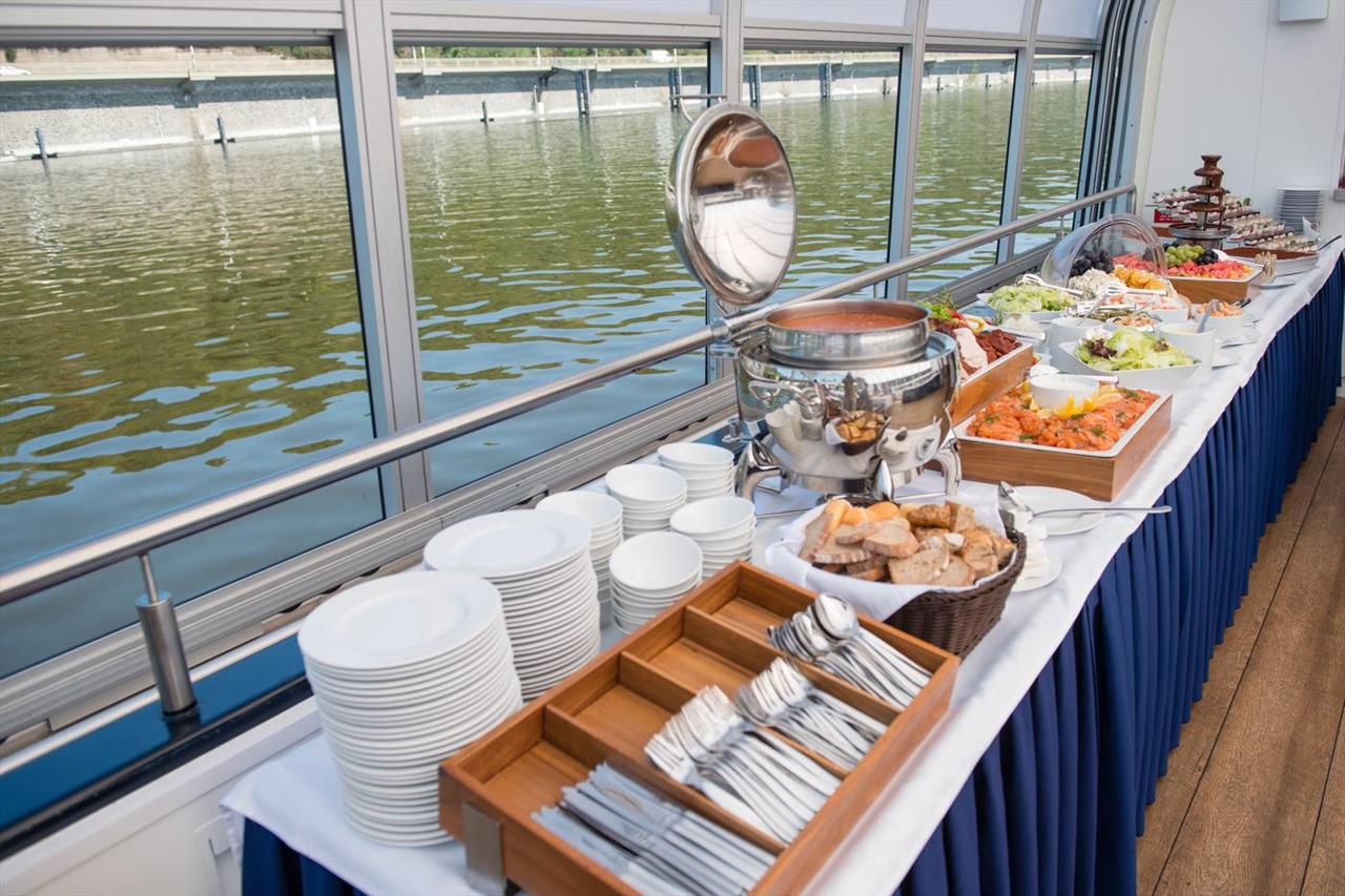 Photo: This is what brunch on Bohemia Rhapsody looked… – 25