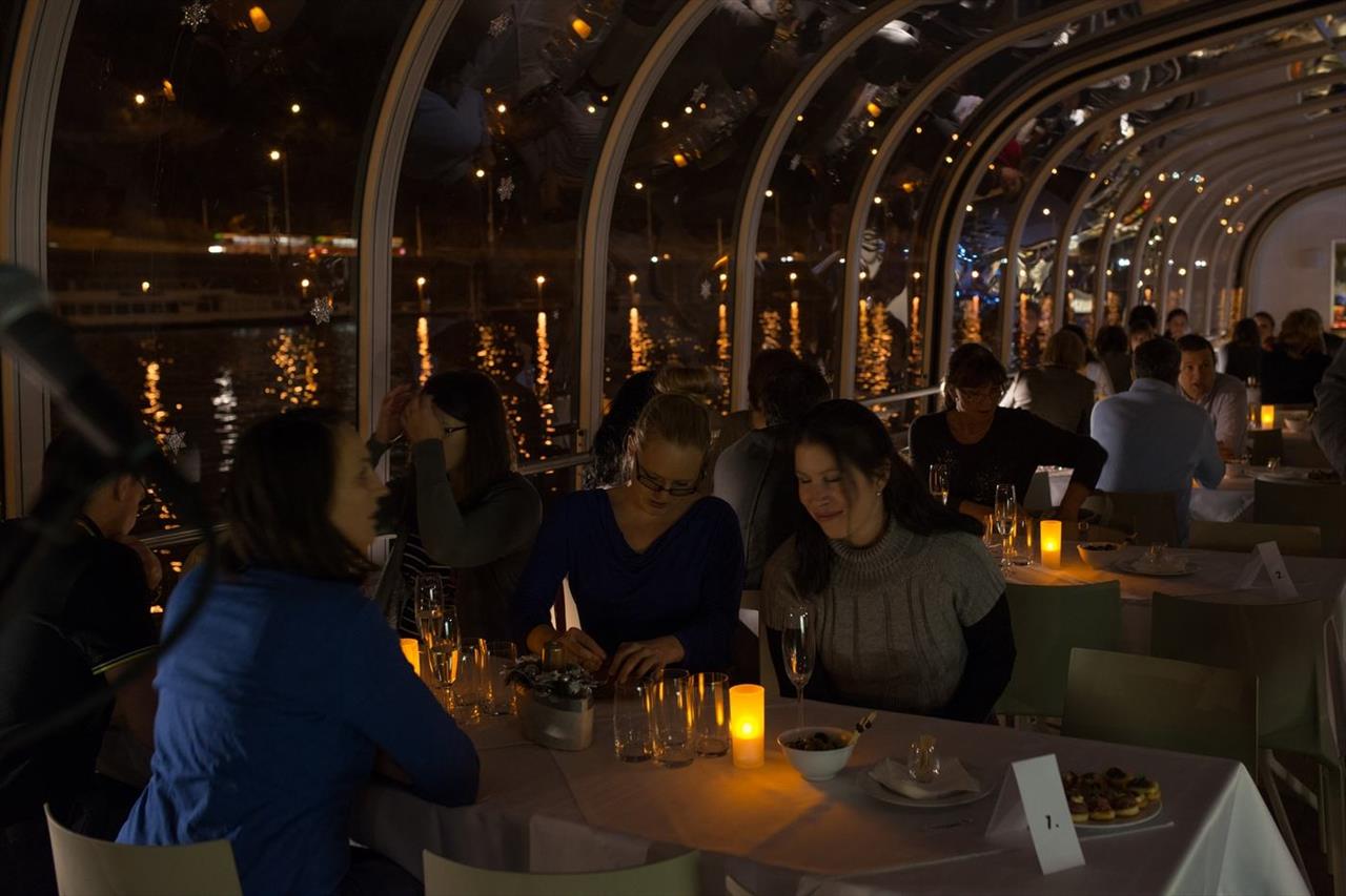 Foto: Christmas evento for business partners on… – 15