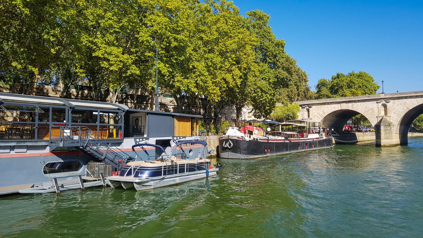 Photo: Boat cruises in Paris – 13